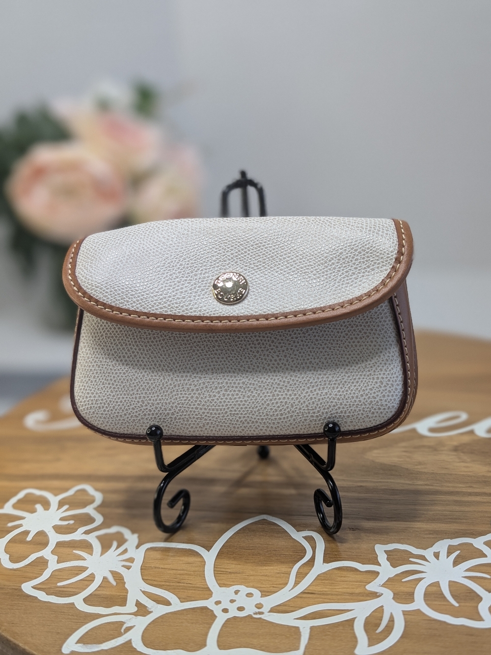 Dooney & Bourke Small Vintage Wristlet Pebbled Finish